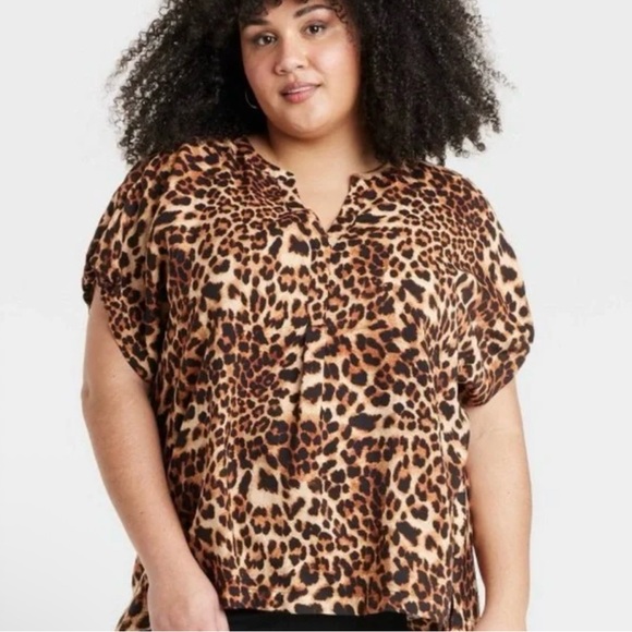 Ava & Viv Tops - Ava & Viv Leopard Print Women's Top 1X